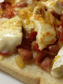 ガッツリ食べたい朝食☆濃厚なピザトースト-レシピのメイン写真