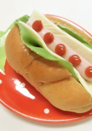 調理パン♡チーズと魚ニソをはさむだけ♪-レシピのメイン写真