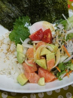 野菜たっぷり☆サラダサーモン丼-レシピのメイン写真