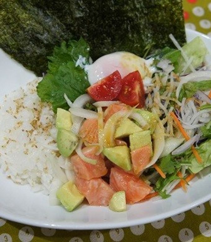 野菜たっぷり☆サラダサーモン丼-レシピのメイン写真