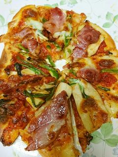 ミコばあばの美味しい米粉ピザ-レシピのメイン写真