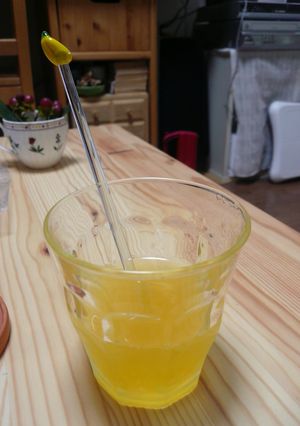 Carinaマンゴーのソーダ割り-レシピのメイン写真
