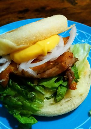 鶏モモ肉のオランデーズソースサンド-レシピのメイン写真