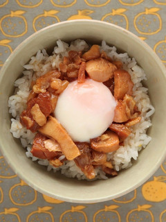 ずぼらちゃんの温玉親子丼 CanCam-レシピのメイン写真