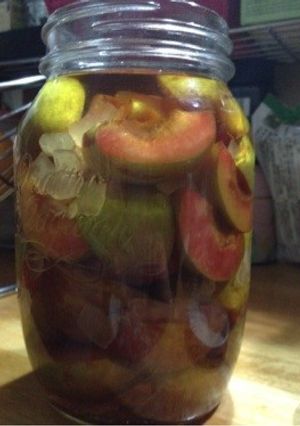 赤い色がキレイなソルダムの飲むお酢-レシピのメイン写真