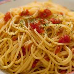 รูปของ 安いトマト缶を使ったトマトのパスタ