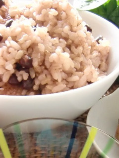 玄米と白米で作る、炊飯器のお赤飯-レシピのメイン写真
