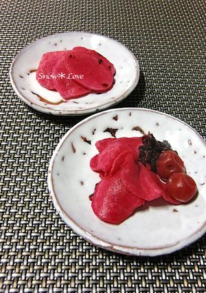 梅干し漬けたら♬新生姜で紅生姜-レシピのメイン写真