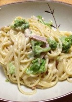 ベーコンとブロッコリーのクリームパスタ-レシピのメイン写真