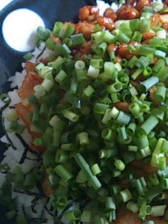 豚キム納豆ドン♪♪あつーい夏のガッツリ飯-レシピのメイン写真