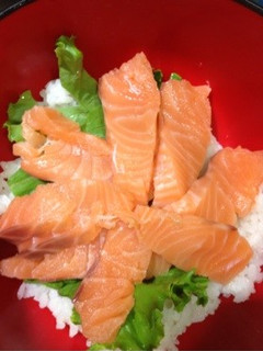 サーモン丼-レシピのメイン写真