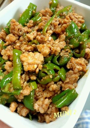 甘長とうがらしと挽肉の甘辛胡麻みそ♪-レシピのメイン写真