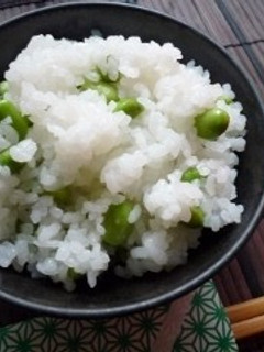 土鍋で枝豆ごはん 京都カフェ-レシピのメイン写真