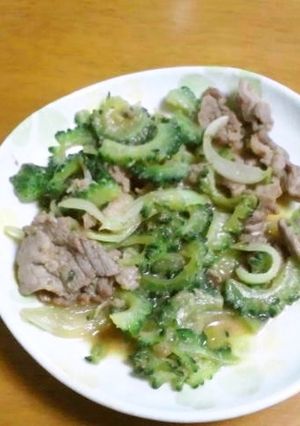 ゴーヤと豚肉の味噌炒め-レシピのメイン写真