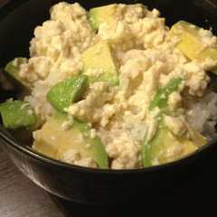 超簡単♪豆腐アボカド丼-レシピのメイン写真