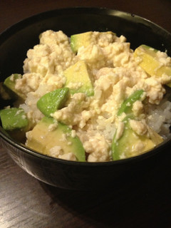 超簡単♪豆腐アボカド丼-レシピのメイン写真