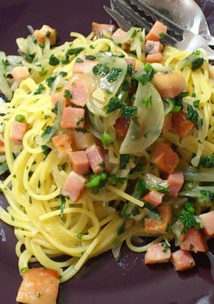 パセリが美味しい♪ ペペロンチーノ-レシピのメイン写真