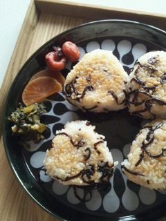 塩昆布焼きおにぎり-レシピのメイン写真
