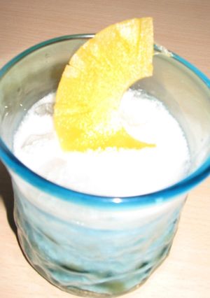 ９８円のパイナップル缶でピニャ コラーダ-レシピのメイン写真