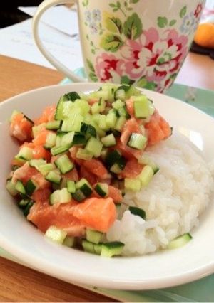 簡単☆ロミロミサーモンのっけ丼-レシピのメイン写真