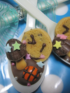 かわいく・簡単に作れるスプーンチョコ-レシピのメイン写真