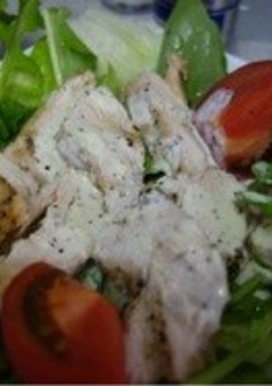 鶏ムネ肉でチキンサラダ-レシピのメイン写真