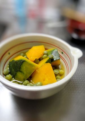かぼちゃとえんどう豆の煮物-レシピのメイン写真