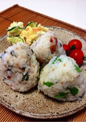 夏にピッタリ！ 青じそサッパリおにぎり-レシピのメイン写真
