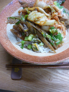 リメイク・すきやきキムチ丼-レシピのメイン写真