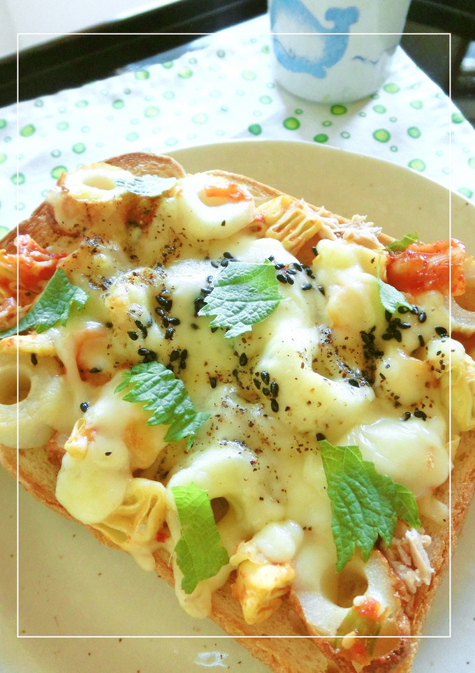 ゴーヤの種とツナのキムカレートースト-レシピのメイン写真