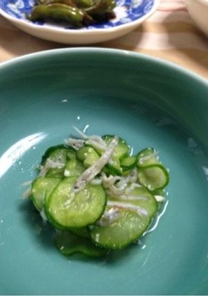 まぁ簡単‼優しい味でキュウリの酢の物〜♫-レシピのメイン写真