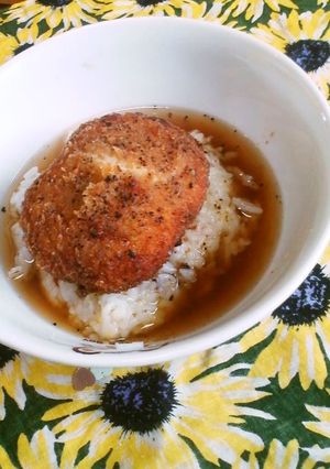 時短！乗せるだけのソースコロッケ茶漬け-レシピのメイン写真