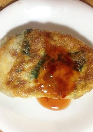 大きな餃子ぽい春巻きオムレツのタイ風-レシピのメイン写真