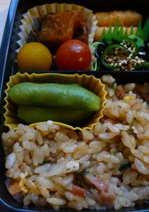 絶賛!シンプル材料スパムチャーハン-レシピのメイン写真