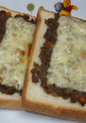 カレー味ひき肉トースト-レシピのメイン写真