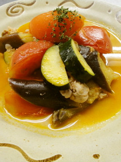 トマトを消費する!夏野菜と豚肉の炒め物-レシピのメイン写真