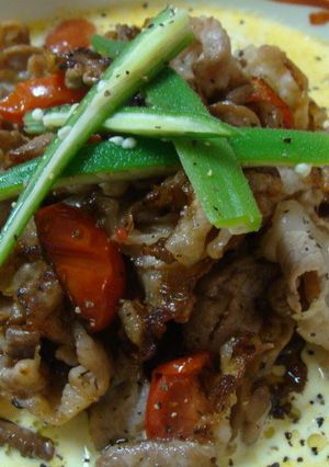 カリカリお肉とトマトのカレー風味そうめん-レシピのメイン写真