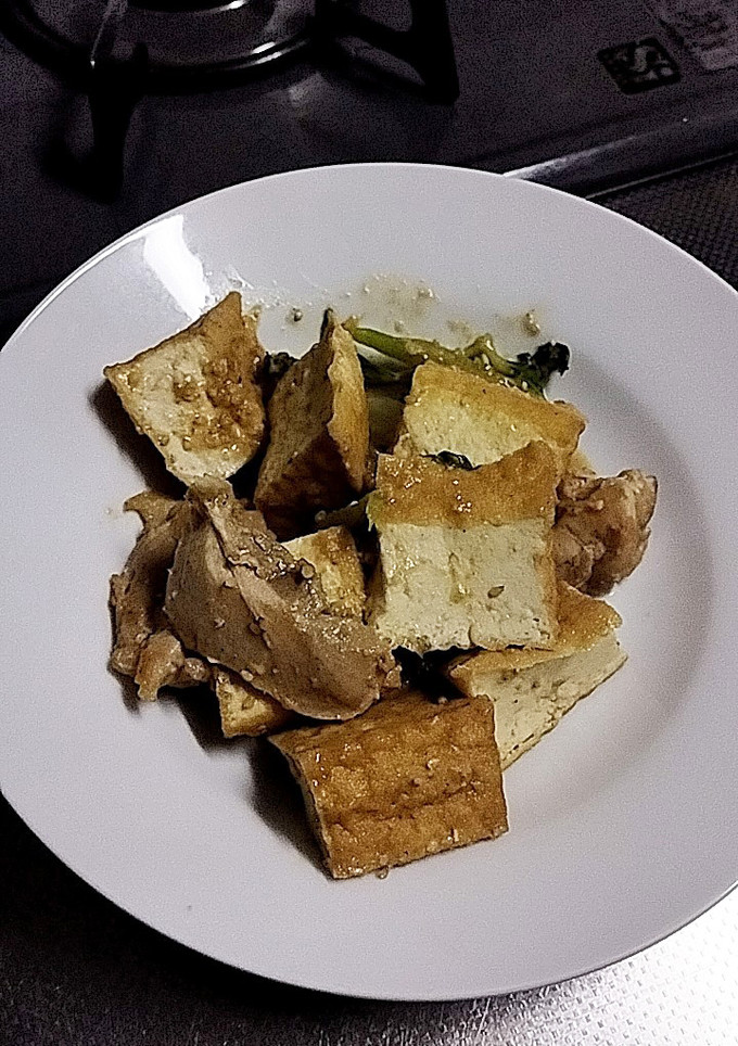 厚揚げとセロリの胡麻味噌炒め-レシピのメイン写真