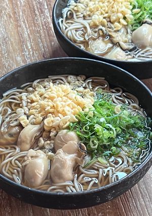 ぷっくり濃厚！旨味染み渡る極上牡蠣そば-レシピのメイン写真