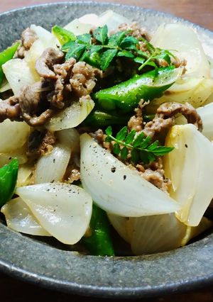 新玉葱いっぱい 牛肉の炒めもの-レシピのメイン写真