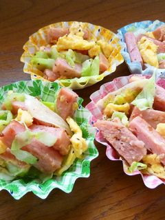 3色の彩り嬉しい♪SPAMのキャベ玉炒め-レシピのメイン写真