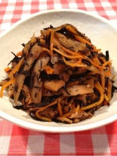 ごぼうとひじきの煮物-レシピのメイン写真