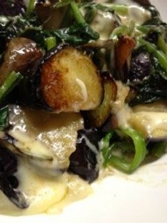 茄子とほうれん草のチーズ炒め-レシピのメイン写真
