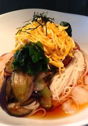 【簡単】錦糸卵と野菜炒め乗っけ盛り素麺-レシピのメイン写真