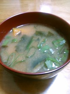 かぼちゃとわかめの味噌汁-レシピのメイン写真