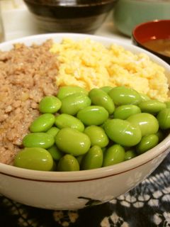 *枝豆の*三色丼*-レシピのメイン写真