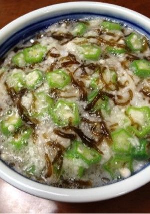 オクラと山芋ともずくのネバネバ丼-レシピのメイン写真