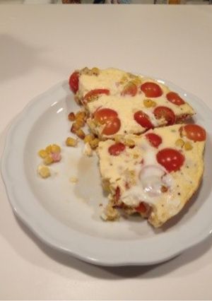 トウモロコシとトマトのふかふかオムレツ-レシピのメイン写真
