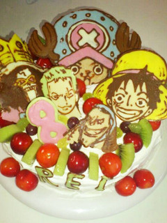 ワンピースのキャラ集合!誕生日ケーキ-レシピのメイン写真
