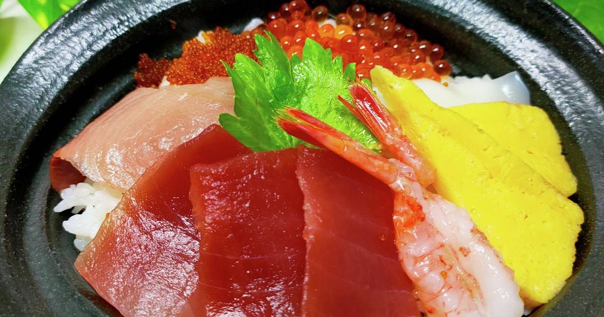 基本からアレンジまで！思わずつくりたくなる「簡単海鮮丼」のレシピ集 | クックパッド